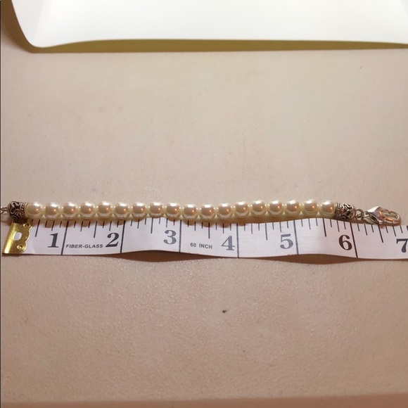 Pearl Bracelet - Picture 6 of 6